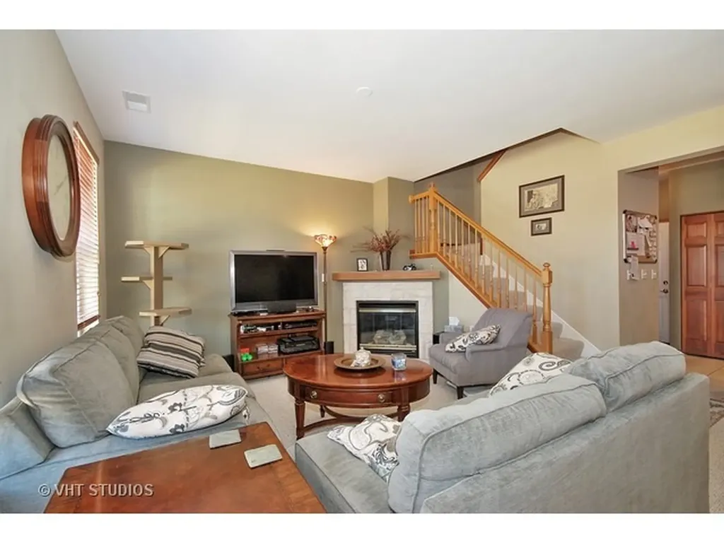 2275 Federal Drive Aurora IL 60503