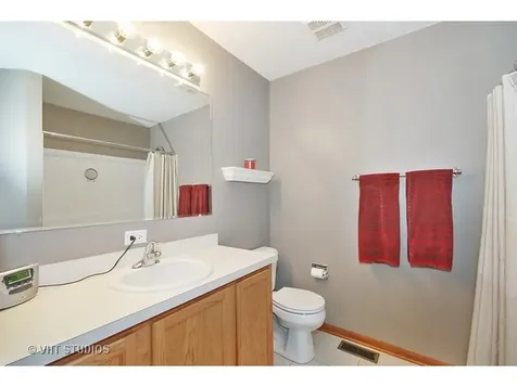 2275 Federal Drive Aurora IL 60503