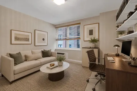 850 North Dewitt Place Chicago IL 60611