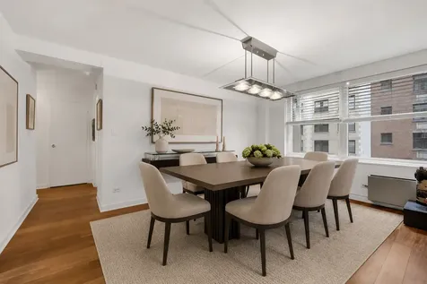 850 North Dewitt Place Chicago IL 60611