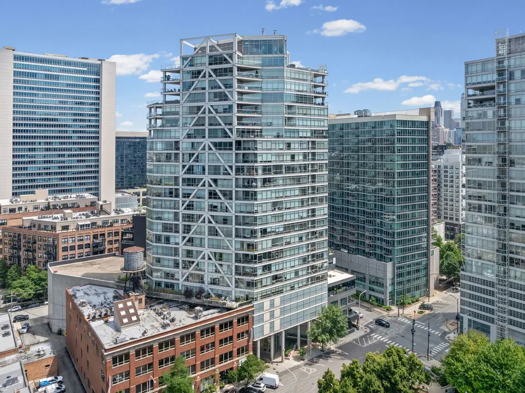 510 West Erie Street Chicago IL 60654