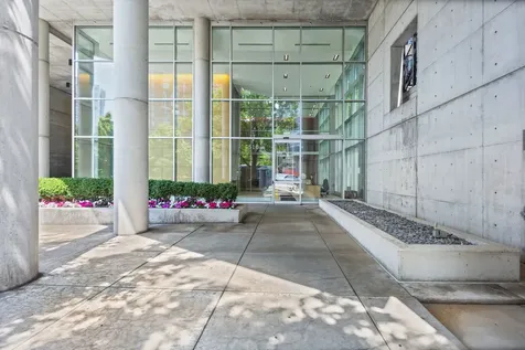 510 West Erie Street Chicago IL 60654