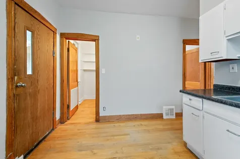 4737 North Kildare Avenue Chicago IL 60630
