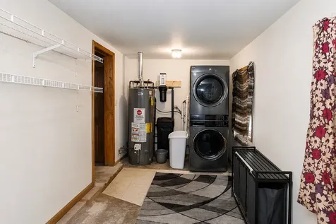 403 Maplewood Drive Lakemoor IL 60051