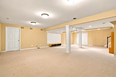3409 Waterville Court Champaign IL 61822