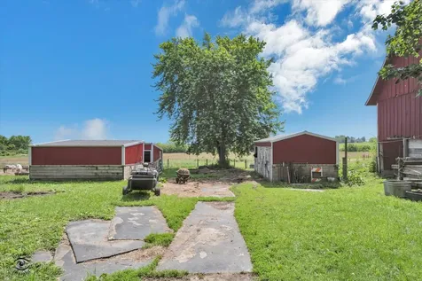 3663 W Church Road Beecher IL 60401
