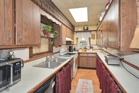 3663 W Church Road Beecher IL 60401