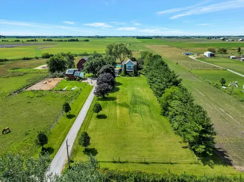 3663 W Church Road Beecher IL 60401