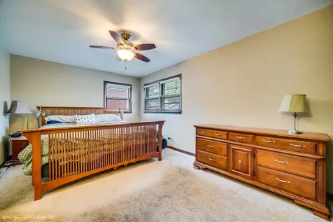 514 East 164th Place South Holland IL 60473