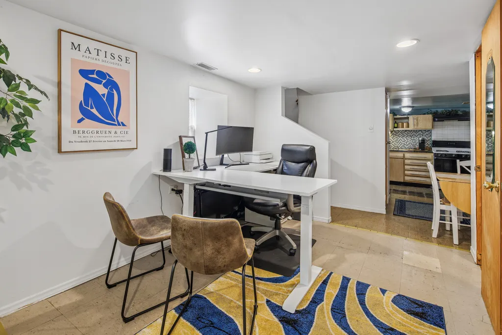 2016 North Whipple Street Chicago IL 60647