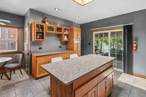 2016 North Whipple Street Chicago IL 60647