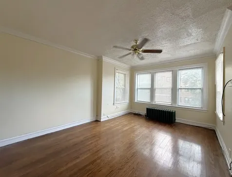 7656 South East End Avenue Chicago IL 60649