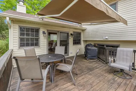 214 Deerpath Drive Oswego IL 60543