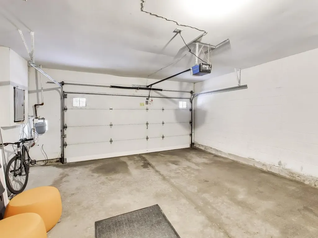 4926 South Cornell Avenue Chicago IL 60615