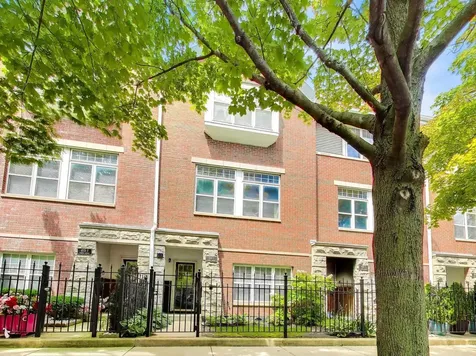 4926 South Cornell Avenue Chicago IL 60615