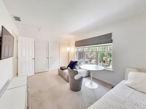 4926 South Cornell Avenue Chicago IL 60615
