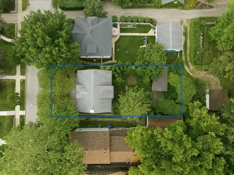104 Fairview Avenue Bloomington IL 61701