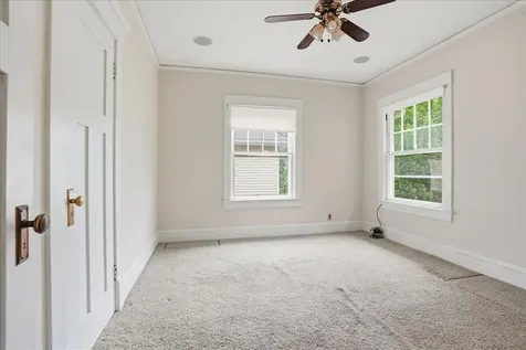 104 Fairview Avenue Bloomington IL 61701