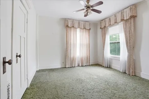 104 Fairview Avenue Bloomington IL 61701
