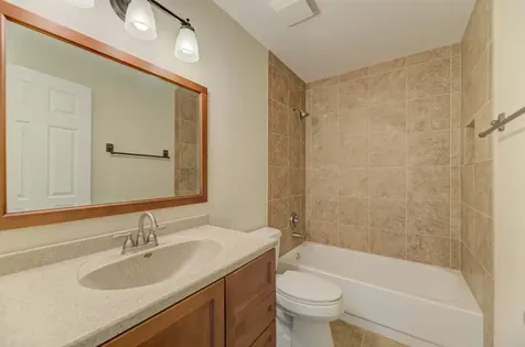 1327 Northgate Drive Bartlett IL 60103