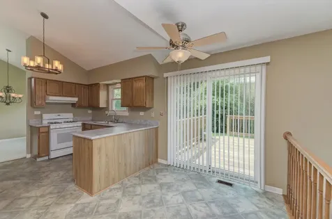 1327 Northgate Drive Bartlett IL 60103