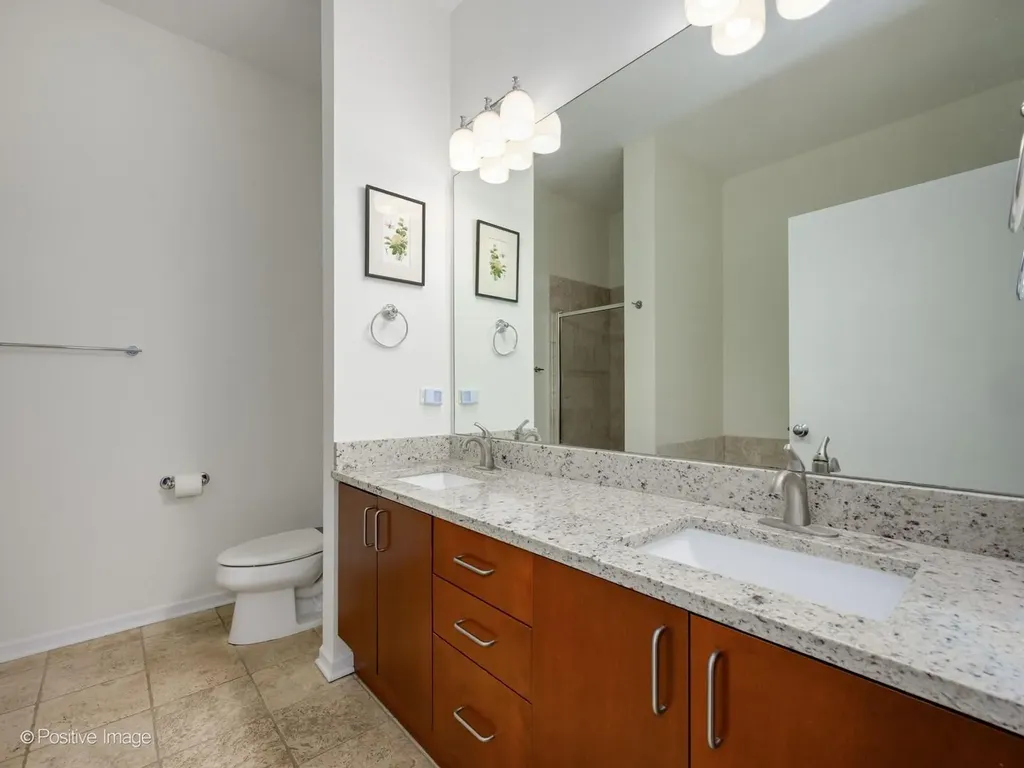 2089 West Wabansia Avenue Chicago IL 60647
