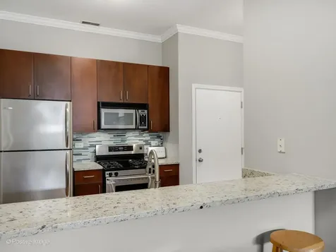 2089 West Wabansia Avenue Chicago IL 60647