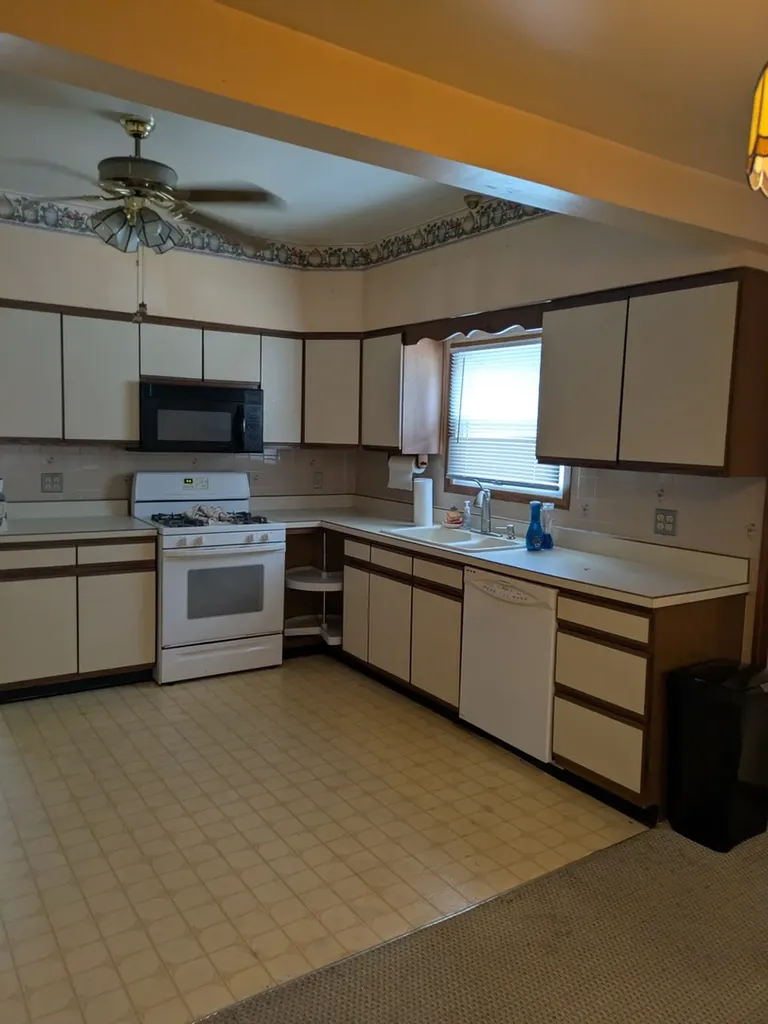 4820 North Natoma Avenue Chicago IL 60656