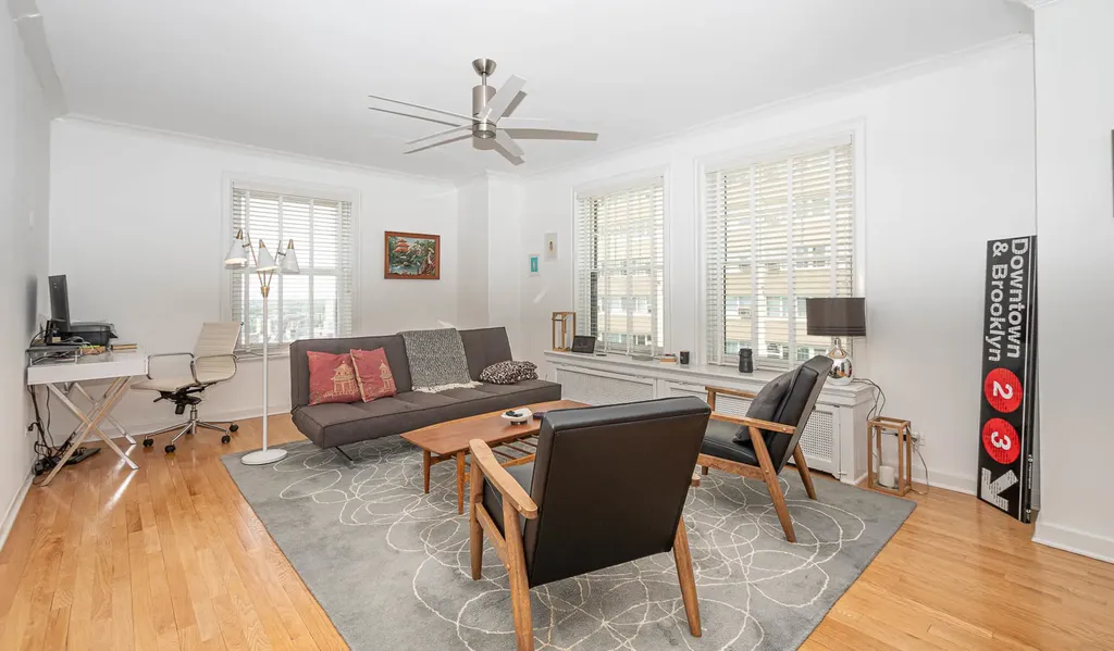 5000 North Marine Drive Chicago IL 60640