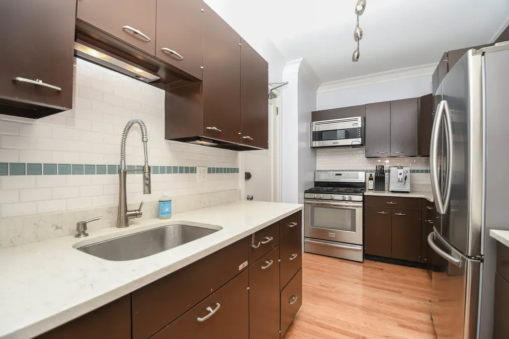 5000 North Marine Drive Chicago IL 60640