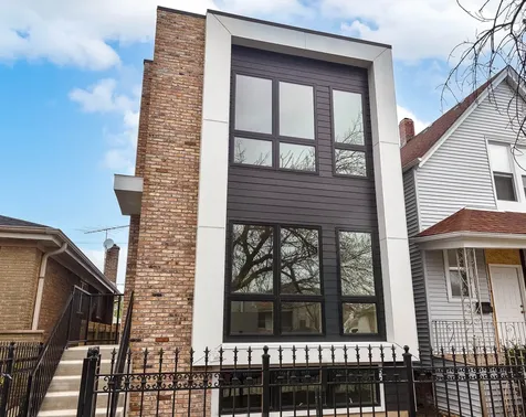 4938 West Medill Avenue Chicago IL 60639