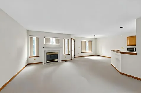 7016 South Stratton Lane Gurnee IL 60031