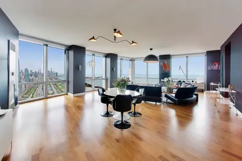 1211 South Prairie Avenue Chicago IL 60605