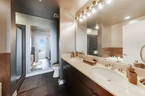 1211 South Prairie Avenue Chicago IL 60605