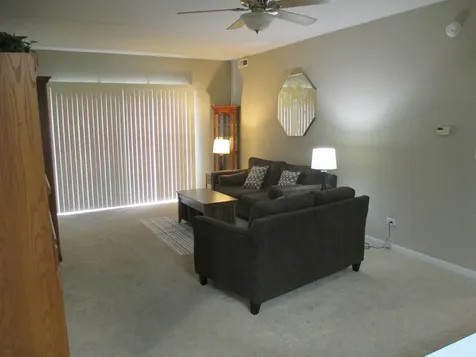 125 Lakeview Drive Bloomingdale IL 60108