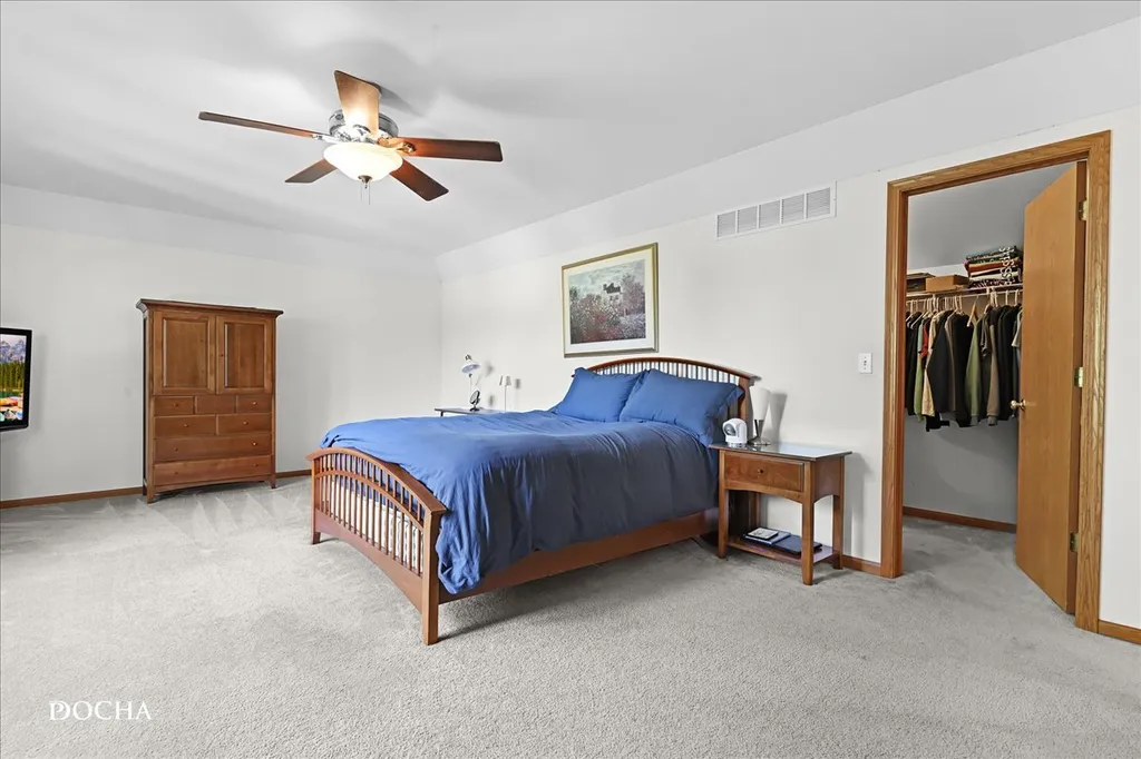 2002 Ashbrook Court Plainfield IL 60586
