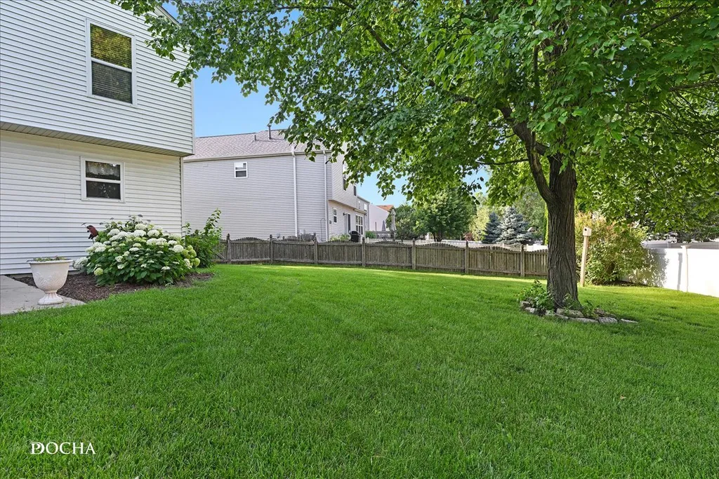 2002 Ashbrook Court Plainfield IL 60586