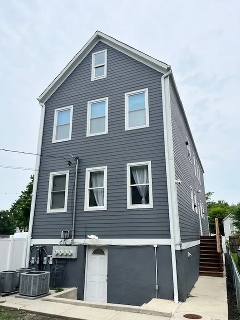5148 South Wolcott Avenue Chicago IL 60609