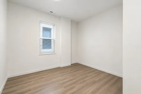 3318 South Morgan Street Chicago IL 60608