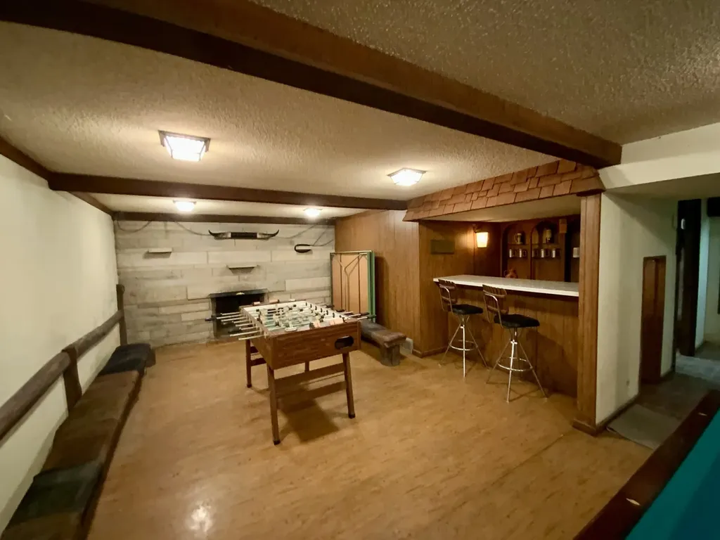 809 Mcclaran Avenue Aurora IL 60506