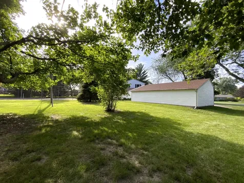 809 Mcclaran Avenue Aurora IL 60506