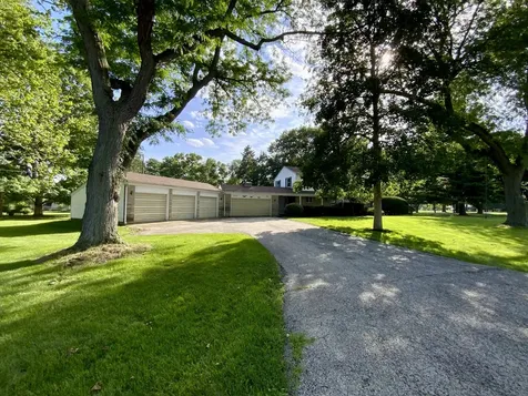 809 Mcclaran Avenue Aurora IL 60506