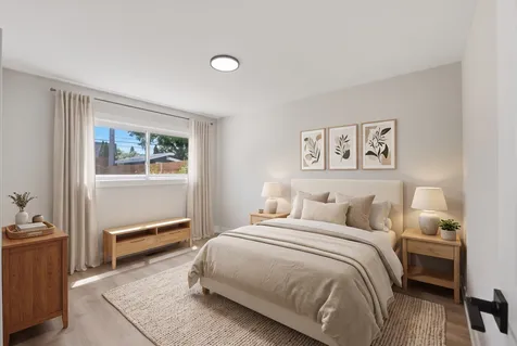 163 West Manchester Drive Wheeling IL 60090