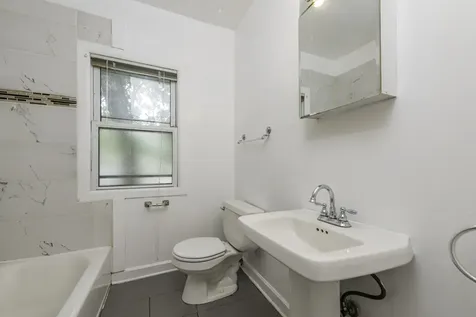 419 Hickory Street Waukegan IL 60085