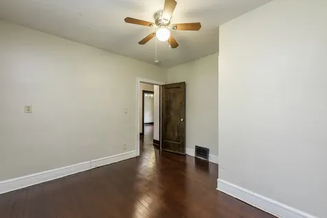 419 Hickory Street Waukegan IL 60085