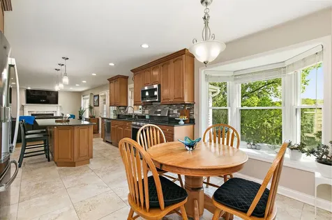 2311 Stewart Lane West Dundee IL 60118