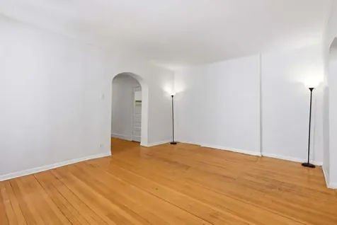 315 South Maple Avenue Oak Park IL 60302