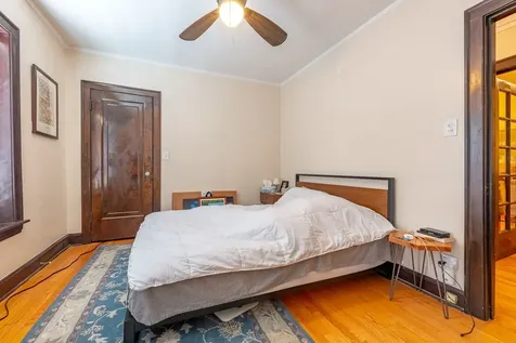 4850 North Oakley Avenue Chicago IL 60625
