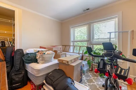 4850 North Oakley Avenue Chicago IL 60625