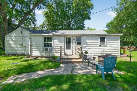 8444 West State Route 17 Route W Kankakee IL 60901